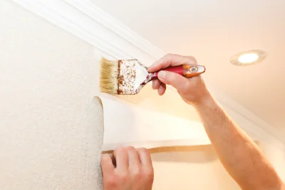 Pose de papier peint à Croixdalle — revêtements muraux et toiles de verre